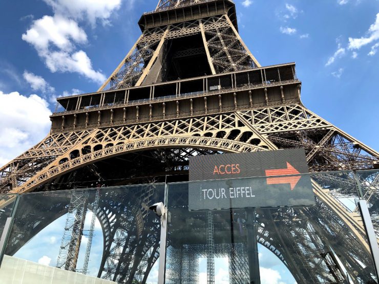 Featured image of post Imagens Da Torre De Paris / É correto usar imagens para adorar a deus?