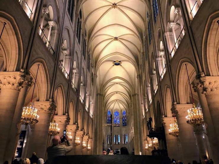 Notre Dame de Paris interior