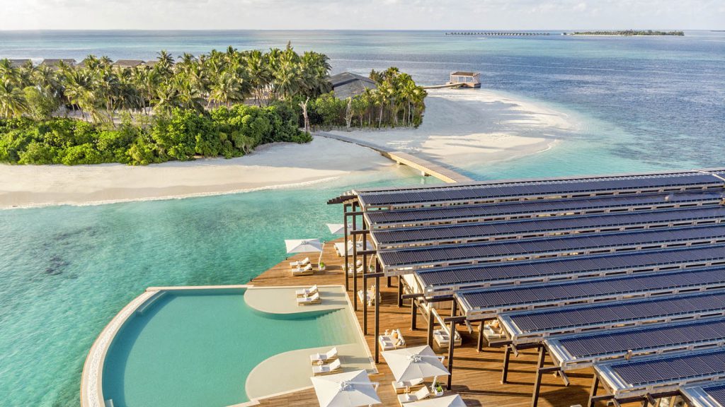 Painéis de energia solar no Kudadoo Maldives