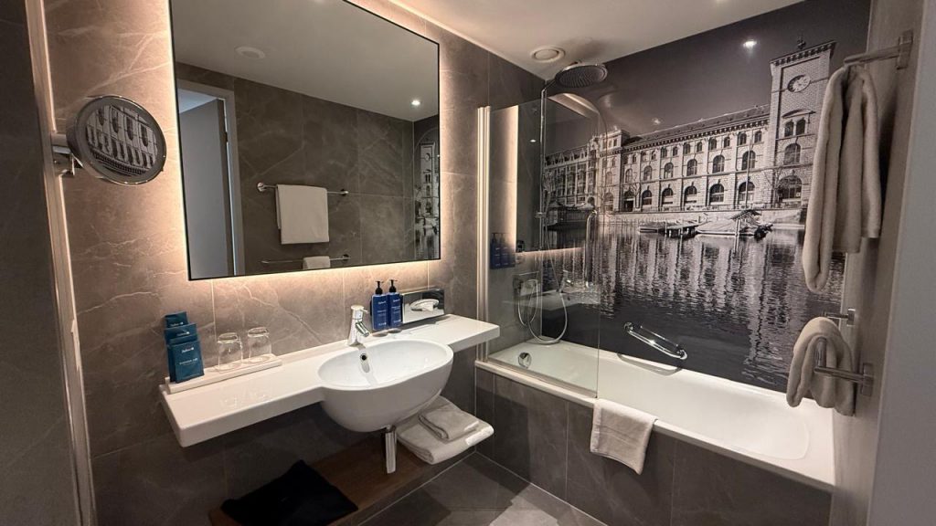 Radisson BLU Zurich Airport